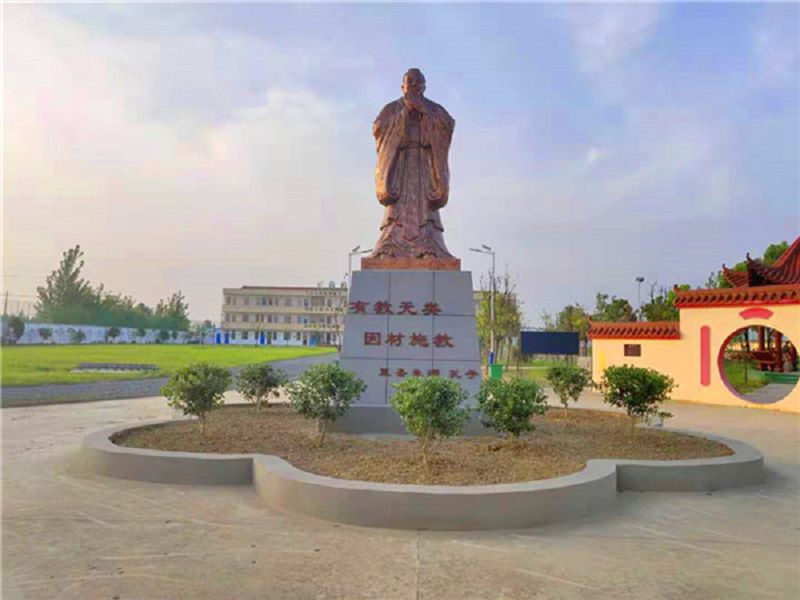 启德青少年特训学校(湖北校区)的环境怎样(图2) 启德青少年特训学校(湖北校区)的环境怎样(图2)